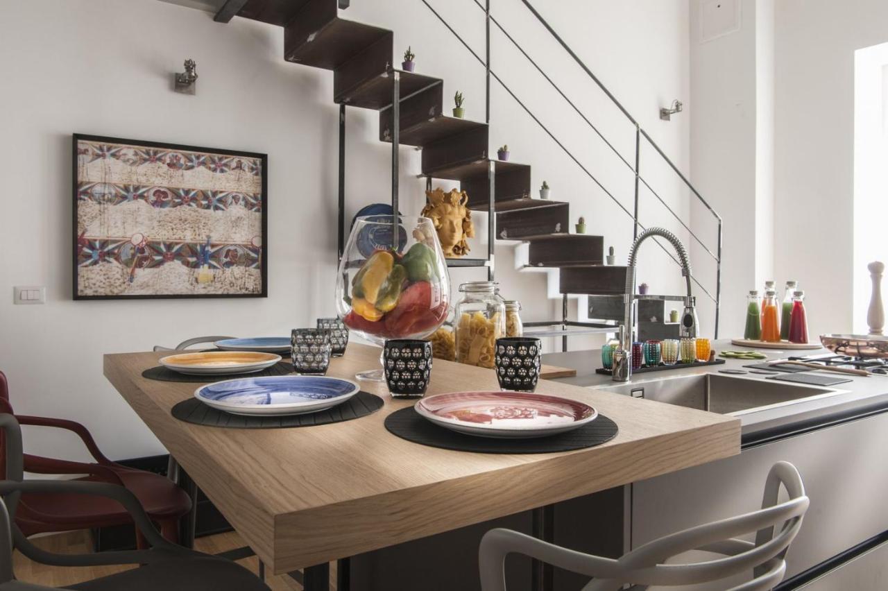 Gioeni Suites - Charming Loft Palermo Esterno foto